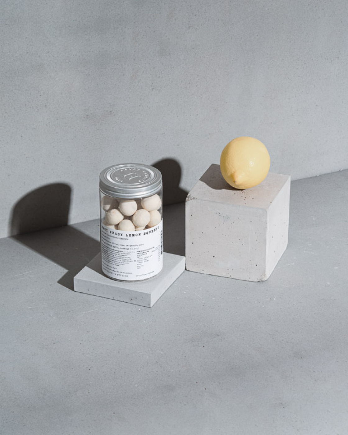 Easy Peasy Lemon Squeezy i gruppen Limited edition hos Haupt Lakrits AB (100567)